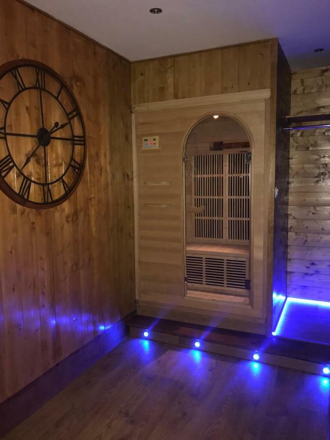 וילאורבן Le Chalet Loft And Spa מראה חיצוני תמונה